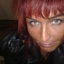Sparkle with Kattie: Transgender Temptress Seeking Connection